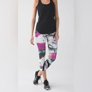 Lululemon Run: Inspire Crop II